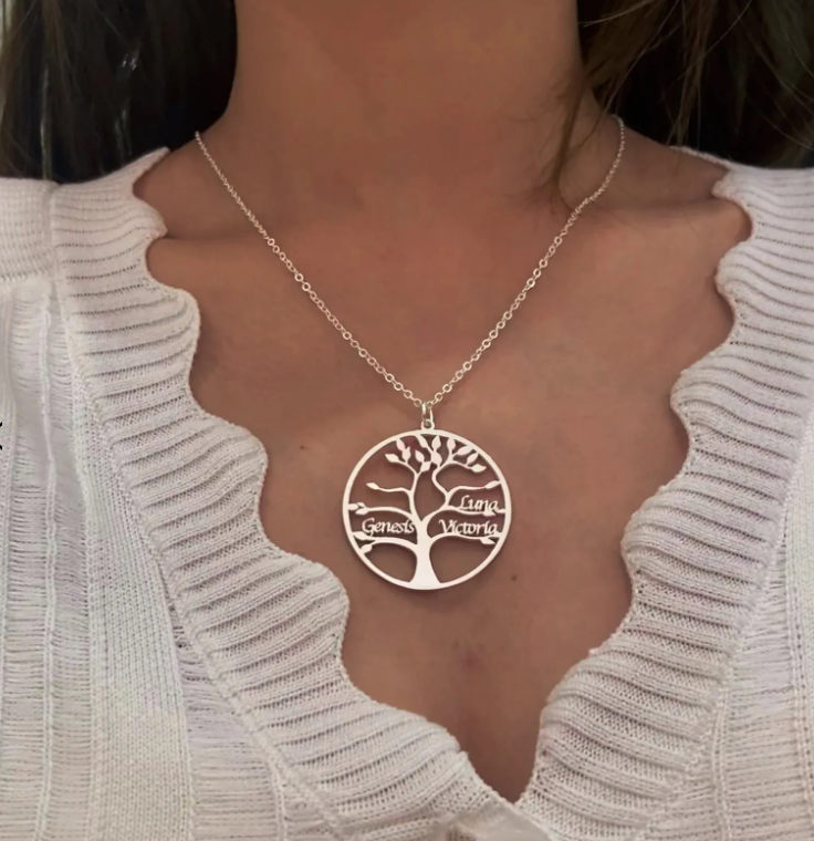 TREE OF LIFE NECKLACE UP TO 13 FIRST NAMES